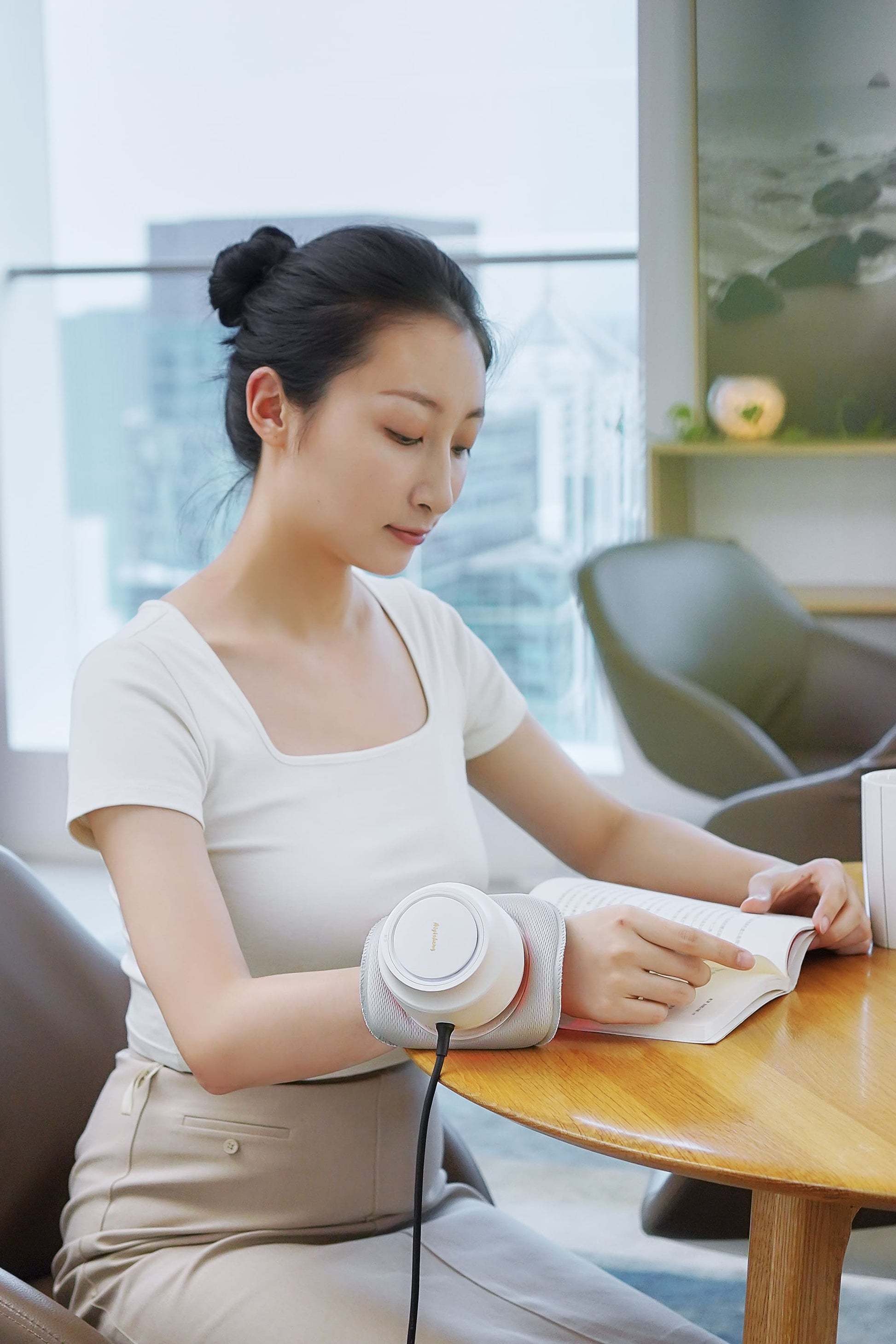 Aiyisheng Smokeless Moxibustion Mini Dual Head Therapy Device_8